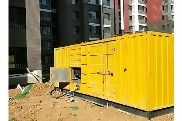 石龙发电机租赁中燃油压力过低会对发动机的哪些部件造成损坏？